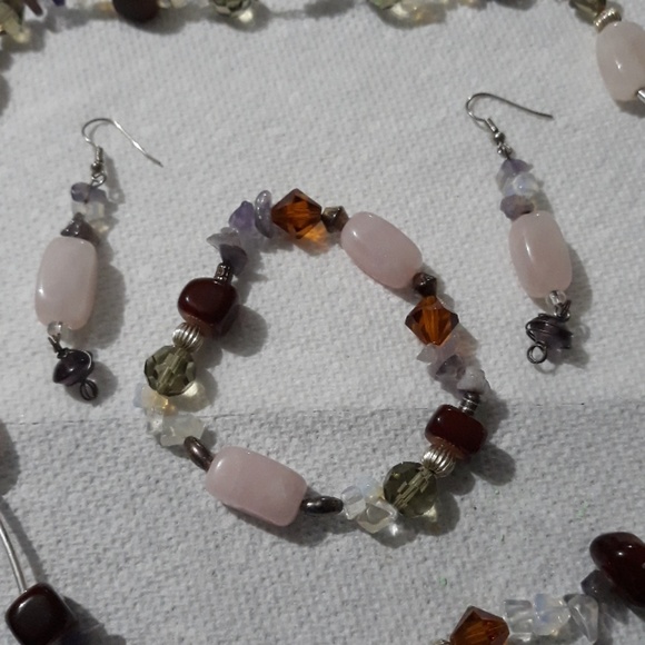 Semiprecious Jewlery set - Picture 4 of 4